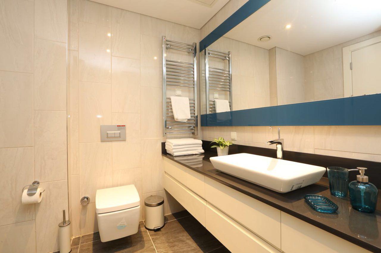 3 Bedroom Family Suite - Image 4